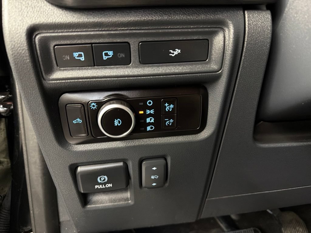 Certified 2023 Ford F150 Lariat w/ Equipment Group 502A High AWD/4WD image 22