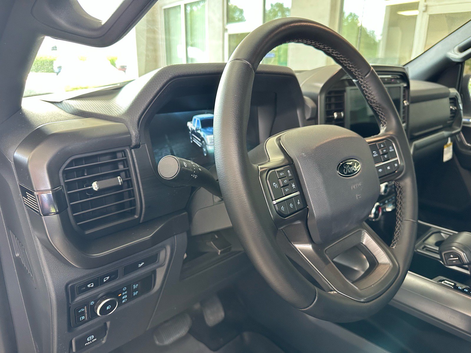 Certified 2024 Ford F150 XLT w/ Equipment Group 302A MID AWD/4WD image 20