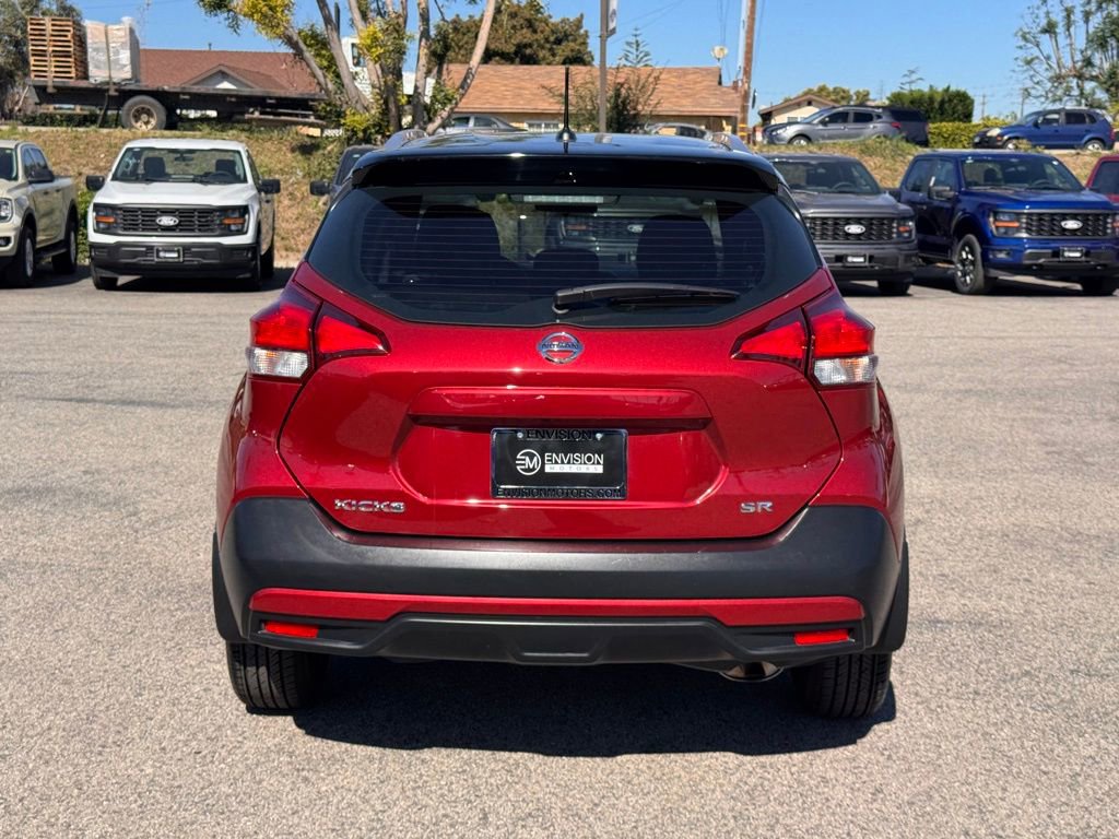 Used 2019 Nissan Kicks SR image 11