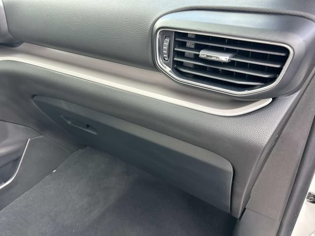 Certified 2023 Ford Explorer XLT w/ Equipment Group 202A AWD/4WD image 30