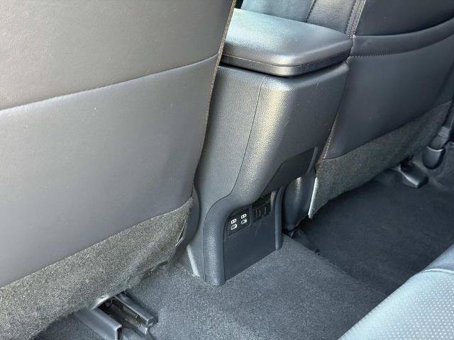Used 2024 Toyota Prius Prime Premium FWD image 20