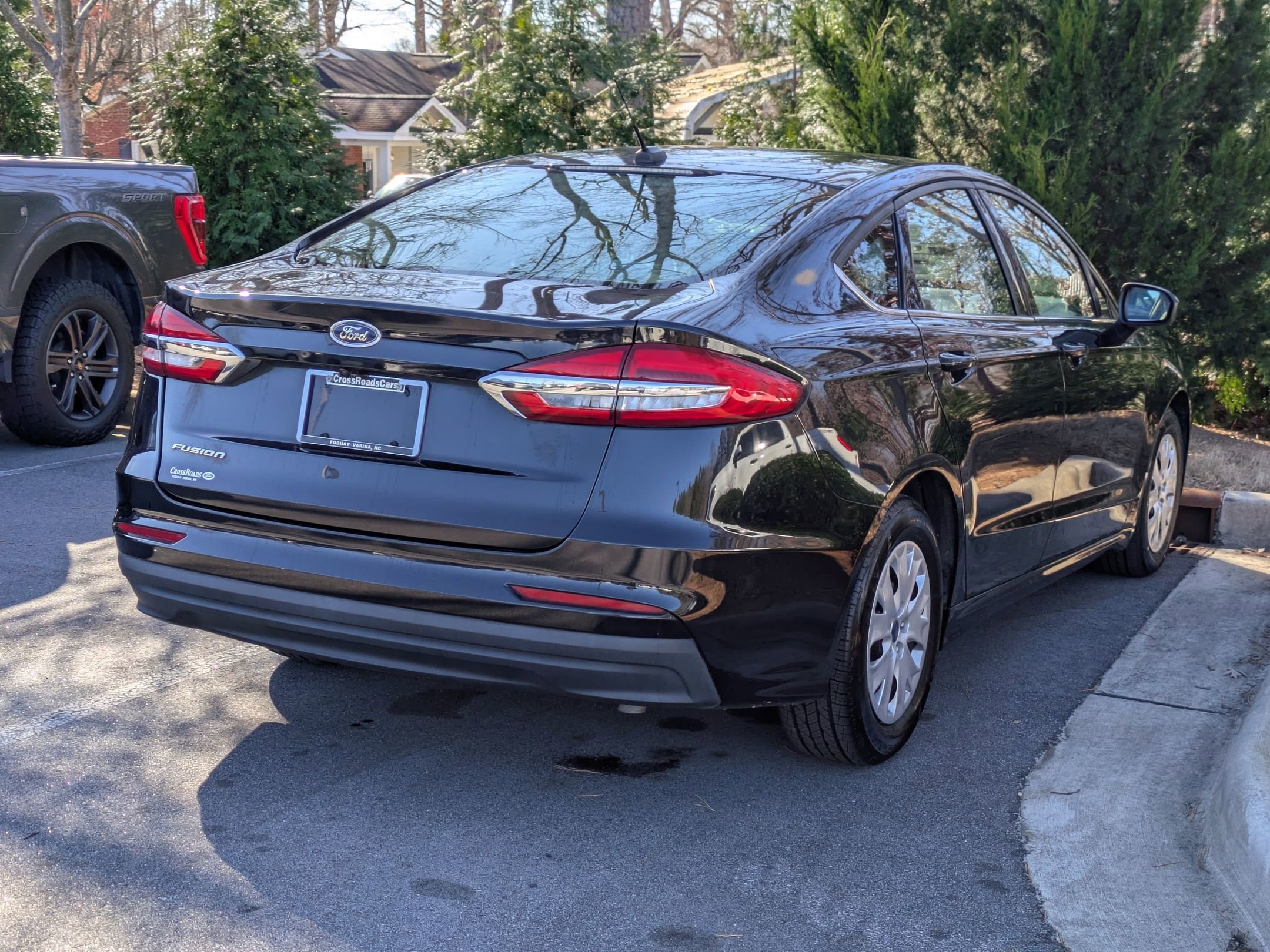 Certified 2019 Ford Fusion S image 3
