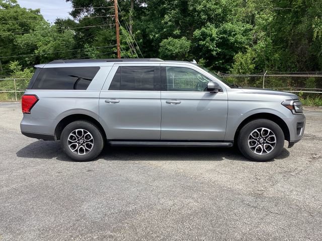Certified 2024 Ford Expedition Max XLT RWD image 8