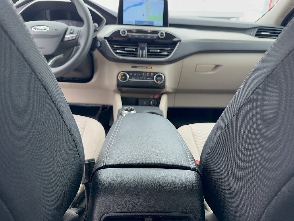 Certified 2020 Ford Escape SE FWD image 32