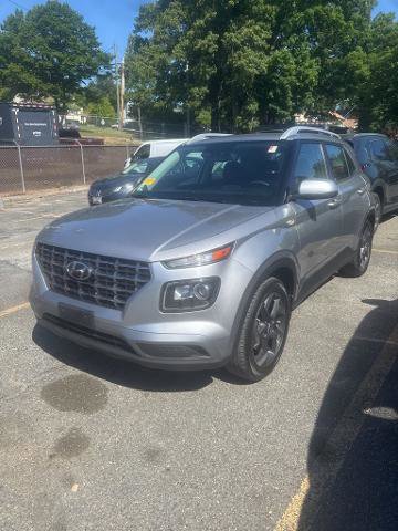Used 2023 Hyundai Venue SEL