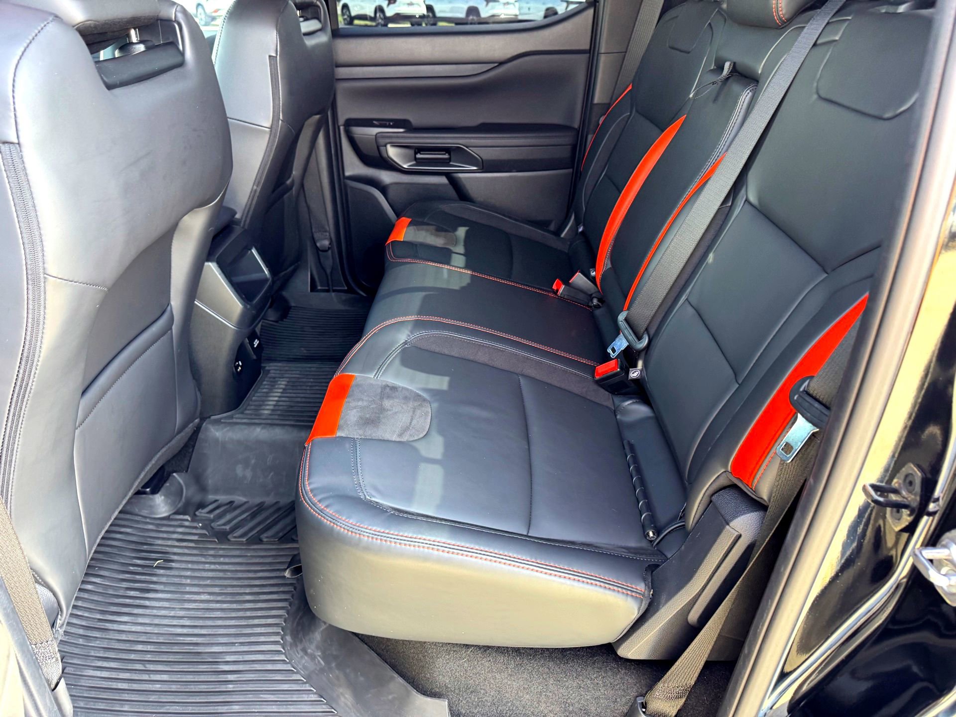 Certified 2024 Ford Ranger Raptor AWD/4WD image 17