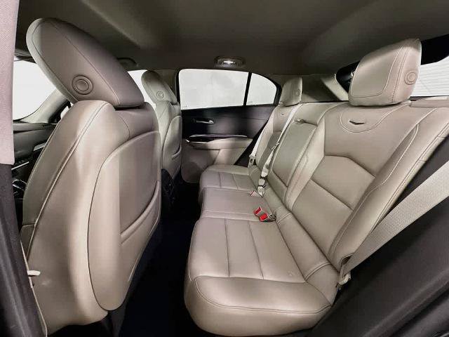 Used 2023 Cadillac XT4 Luxury FWD image 14