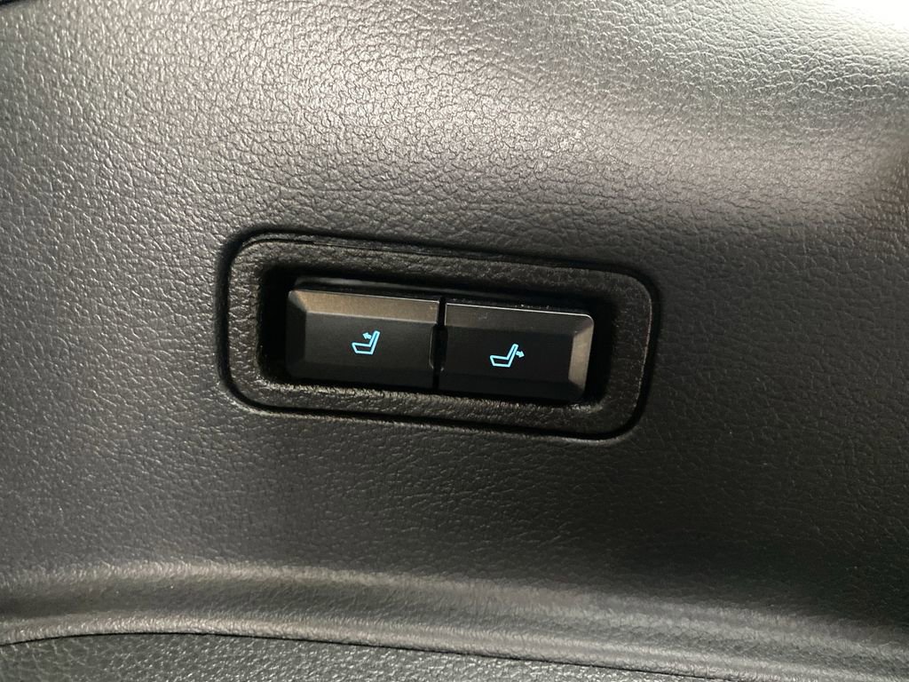 Certified 2024 Ford Expedition Limited image 22