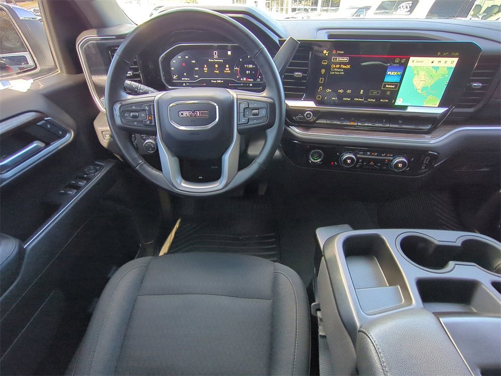 Used 2023 GMC Sierra 1500 SLE image 16