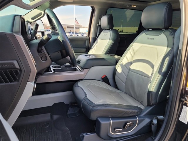 Certified 2022 Ford F450 Limited w/ FX4 Off-Road Package image 9