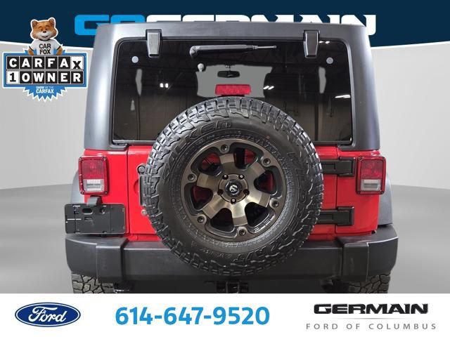 Used 2017 Jeep Wrangler Unlimited Rubicon w/ Connectivity Group AWD/4WD image 11