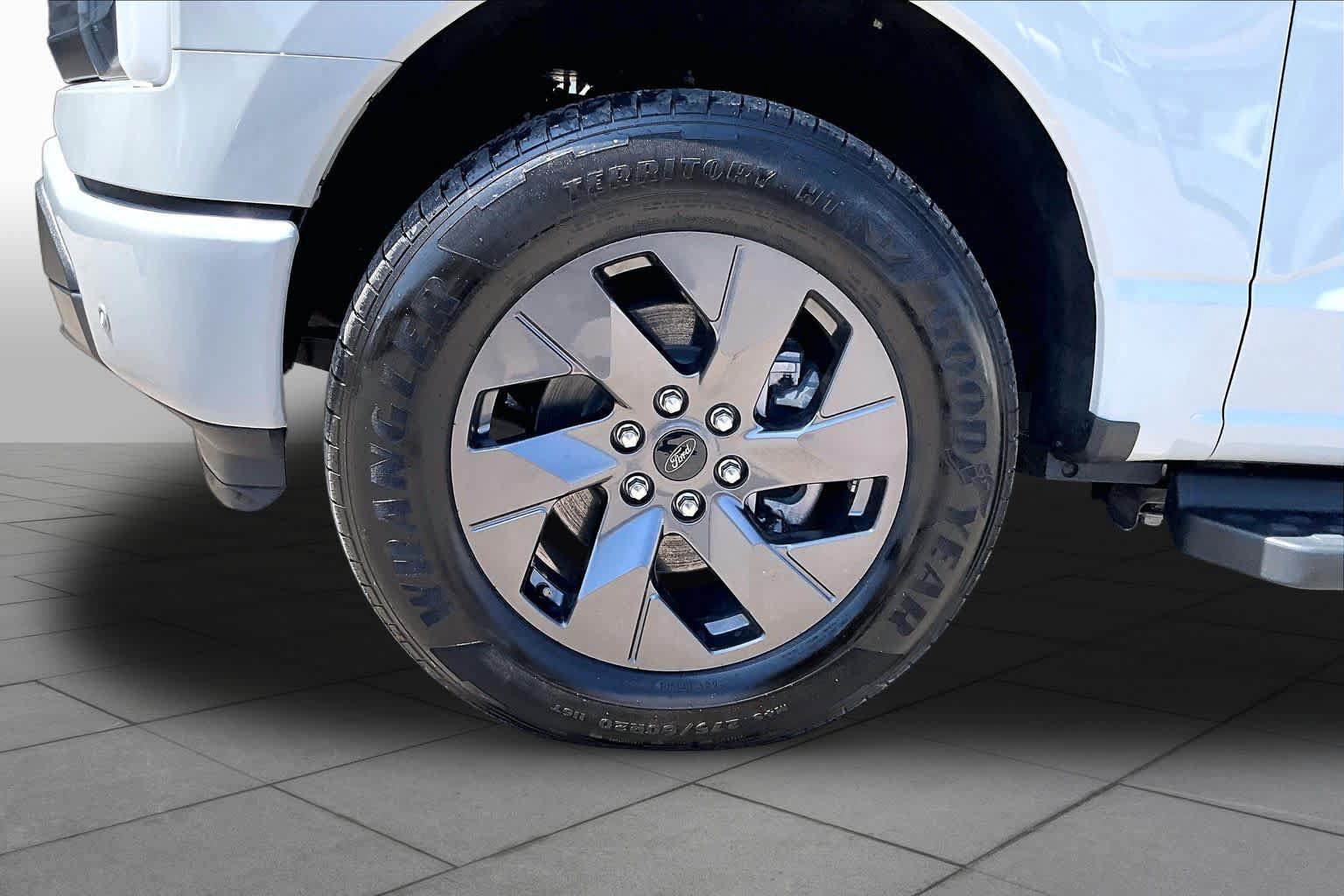 Certified 2024 Ford F150 Lightning Lariat AWD/4WD image 12