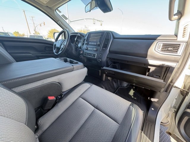 Used 2020 Nissan Titan S w/ S Utility Package image 22