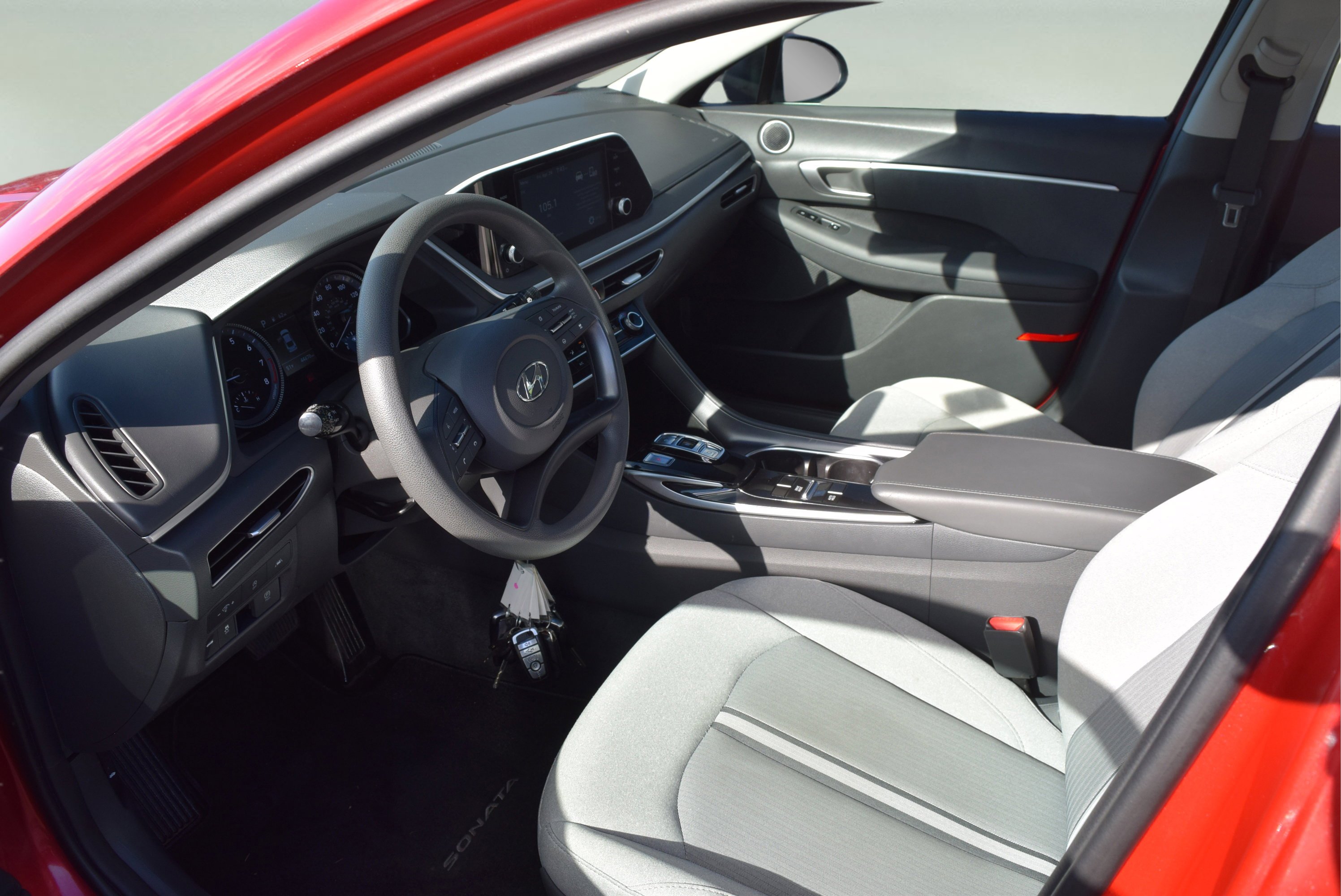 Used 2020 Hyundai Sonata SE w/ Cargo Package FWD image 8