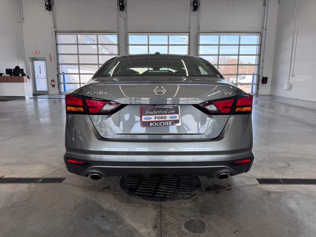 Used 2019 Nissan Altima 2.5 SV image 4