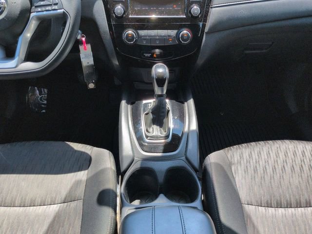 Used 2020 Nissan Rogue S FWD image 22
