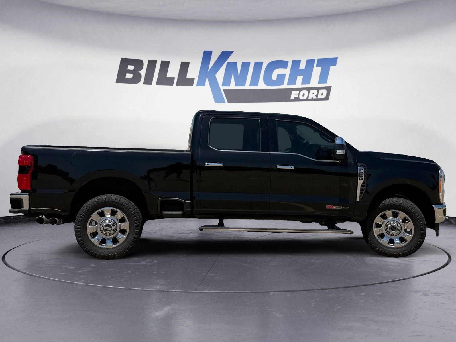 Certified 2023 Ford F250 Lariat w/ Lariat Ultimate Package AWD/4WD image 6