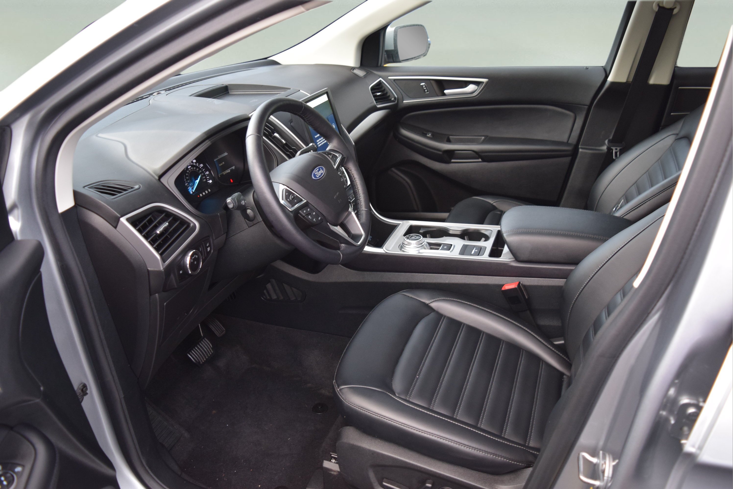 Certified 2023 Ford Edge SEL w/ Convenience Package AWD/4WD image 10