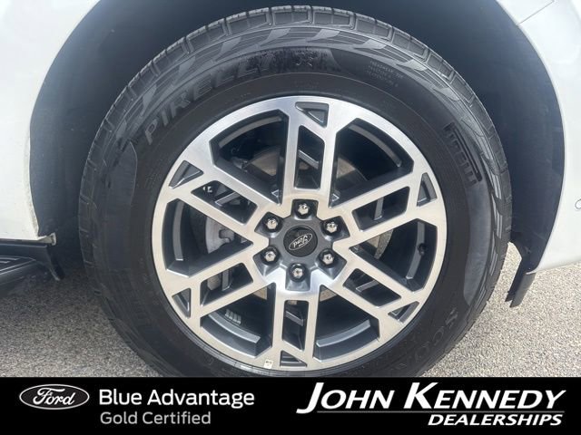 Certified 2025 Ford Expedition Active AWD/4WD image 25