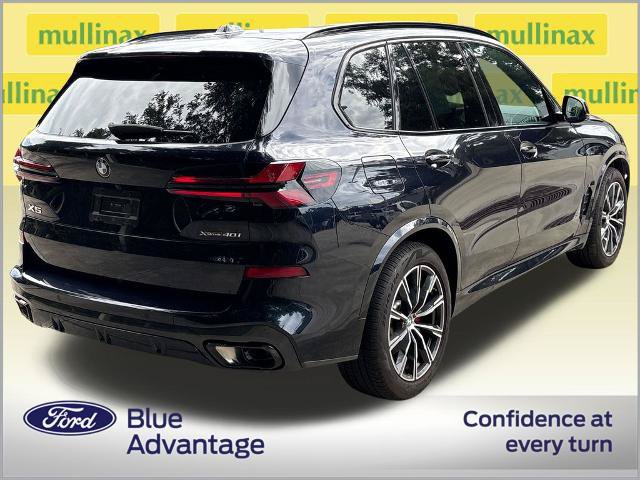Used 2024 BMW X5 xDrive40i w/ M Sport Package AWD/4WD image 4