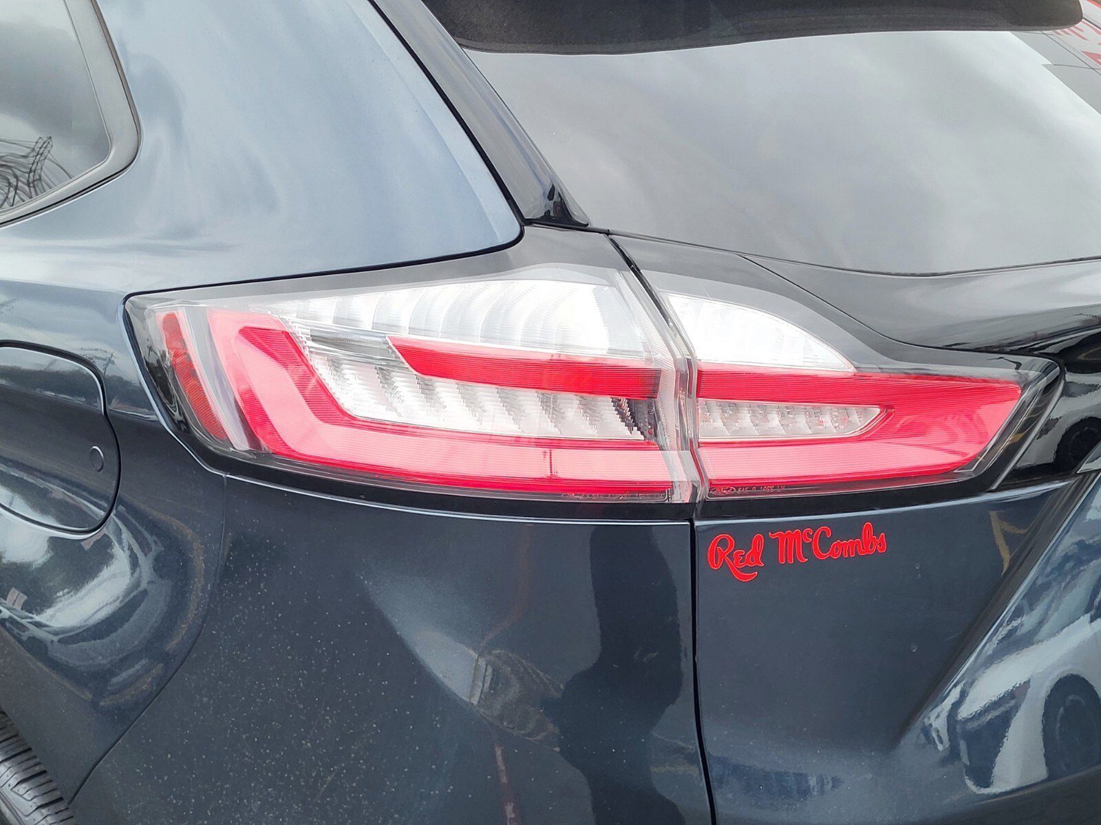 Certified 2022 Ford Edge SE w/ Black Appearance Package image 10