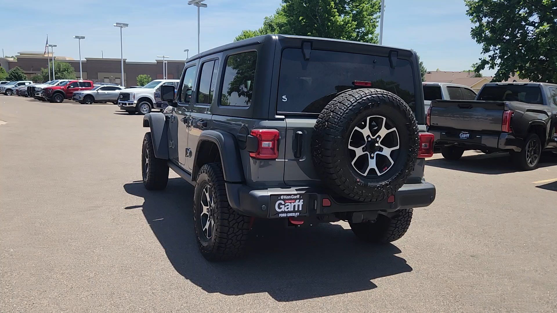 Used 2021 Jeep Wrangler Unlimited Rubicon AWD/4WD image 4