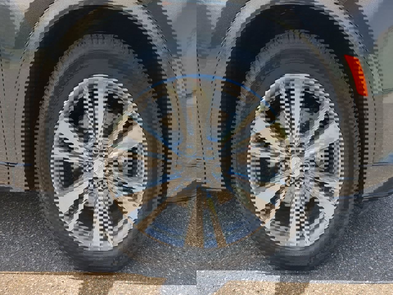 Used 2020 Cadillac XT6 Premium Luxury image 9