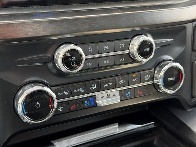 Certified 2023 Ford F450 Lariat w/ Lariat Ultimate Package AWD/4WD image 21