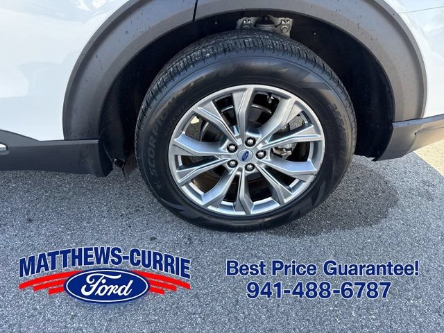 Certified 2022 Ford Explorer XLT w/ Equipment Group 202A RWD image 16