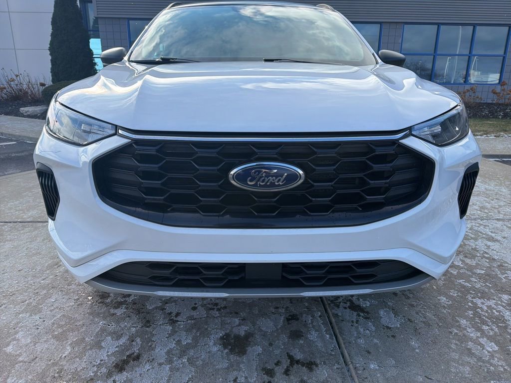 Certified 2023 Ford Escape ST-Line w/ Tech Pack #1 image 10