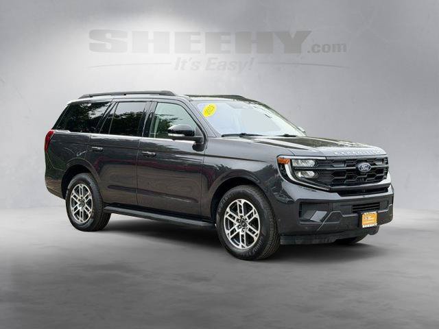 Certified 2025 Ford Expedition Active RWD image 2