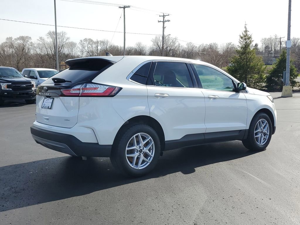 Certified 2023 Ford Edge SEL w/ Convenience Package image 2