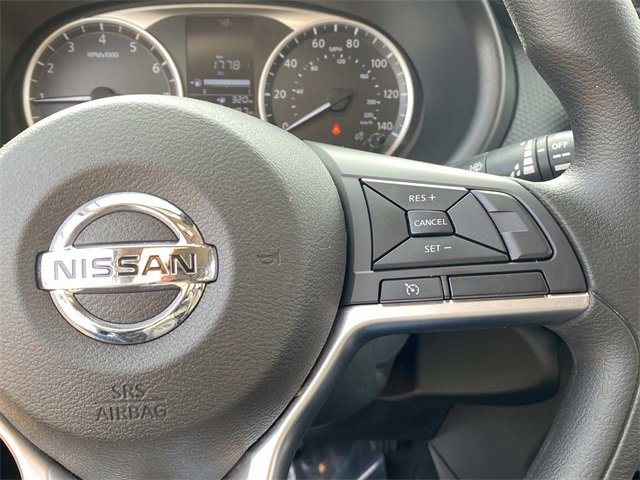 Used 2021 Nissan Kicks S image 31