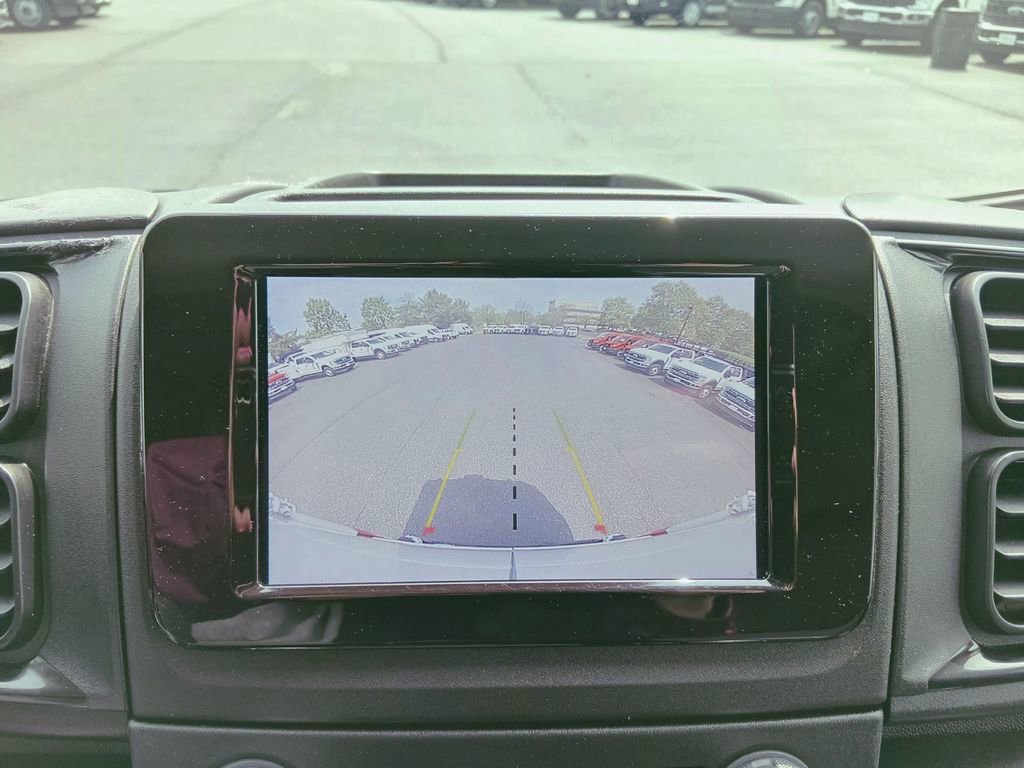 Used 2024 RAM ProMaster 2500 w/ Convenience Group FWD image 21