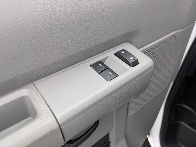 Certified 2024 Ford E-350 and Econoline 350 Super Duty w/ Power Windows & Locks Group image 14