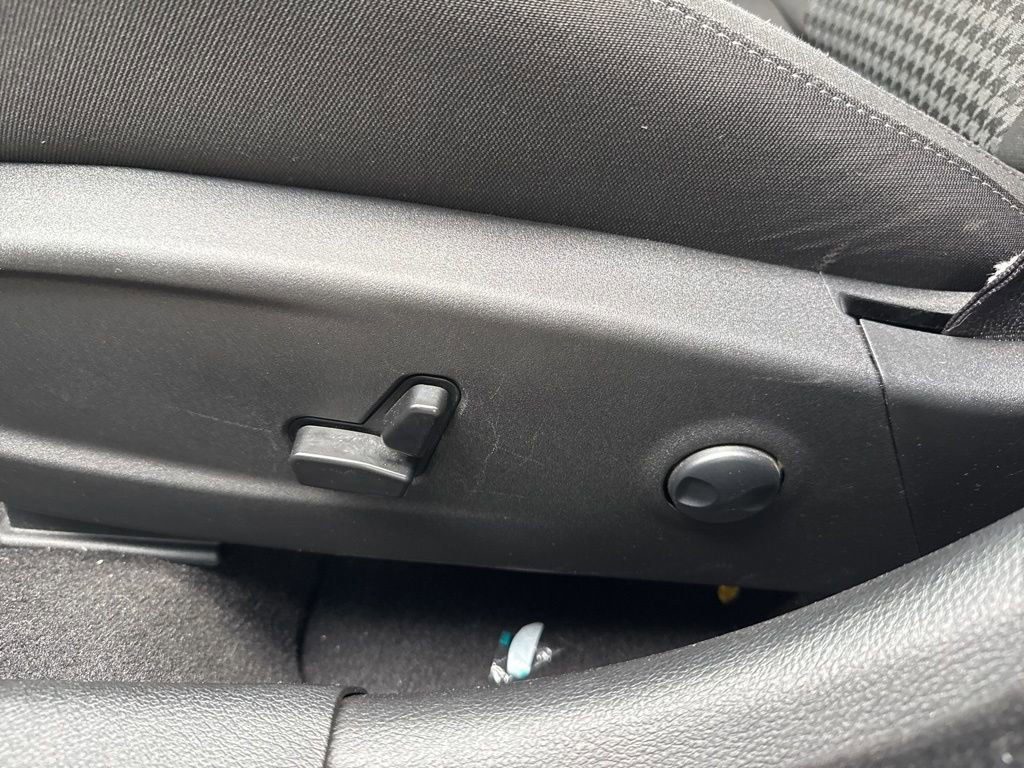 Used 2023 Dodge Charger GT w/ Blacktop Package image 9