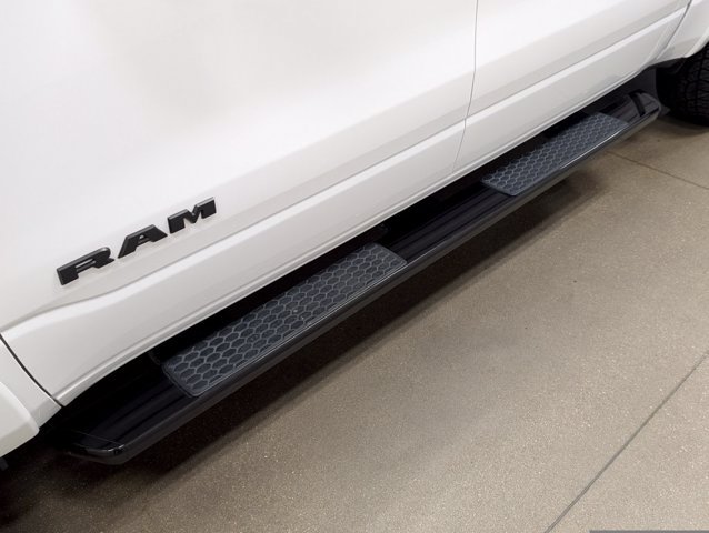 Used 2025 RAM 1500 Big Horn AWD/4WD image 23