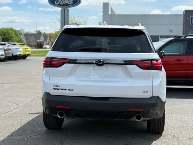 Used 2023 Chevrolet Traverse RS w/ LPO, Floor Liner Package AWD/4WD image 44