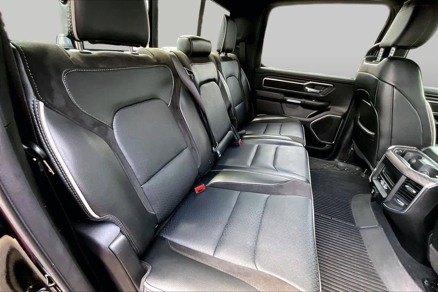 Used 2025 RAM 1500 Laramie w/ Off Road Group AWD/4WD image 20