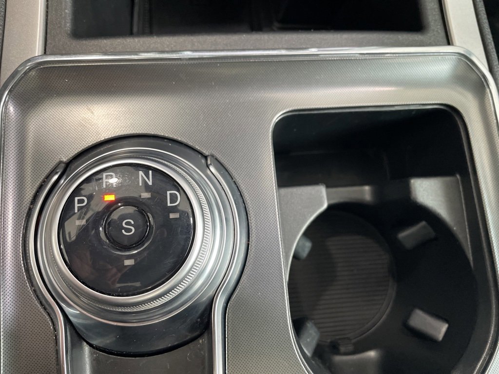 Certified 2023 Ford Edge ST-Line w/ Class II Trailer Tow Package image 31