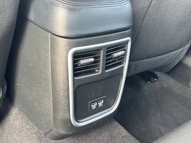 Used 2023 Chrysler 300 Touring image 26