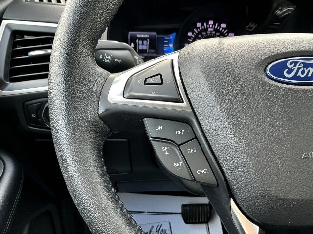 Certified 2024 Ford Edge SEL w/ Convenience Package AWD/4WD image 11