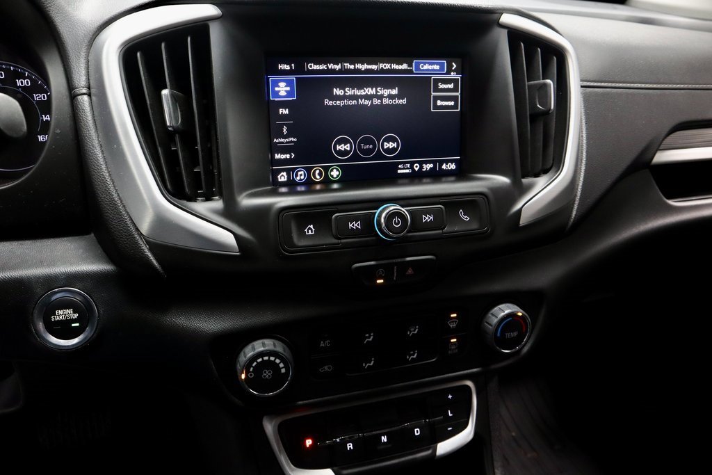 Used 2023 GMC Terrain SLE w/ LPO, Floor Liner Package image 31