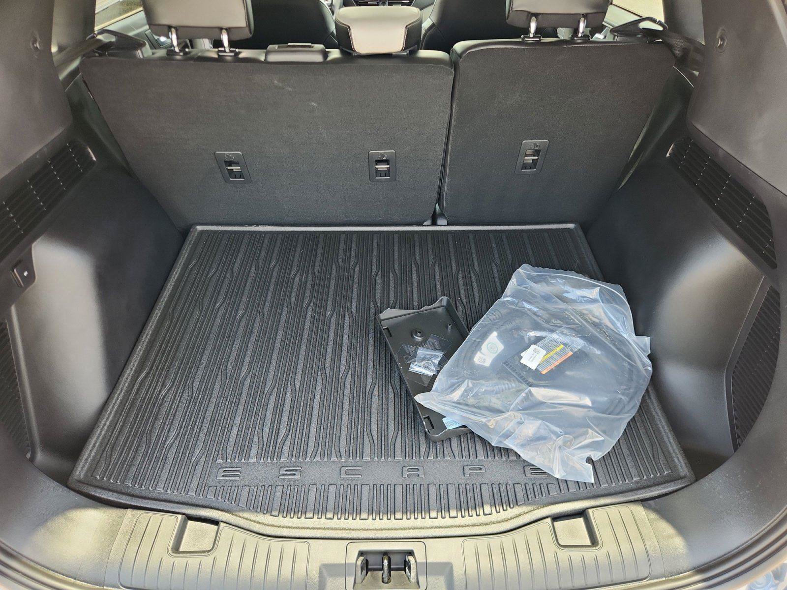 Certified 2024 Ford Escape SE FWD image 14