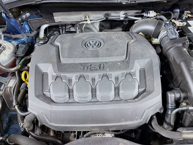 Used 2020 Volkswagen Tiguan SE AWD/4WD image 35