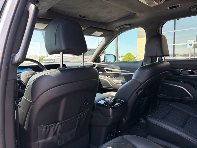 Used 2023 Kia Telluride SX Prestige X-Pro AWD/4WD image 18