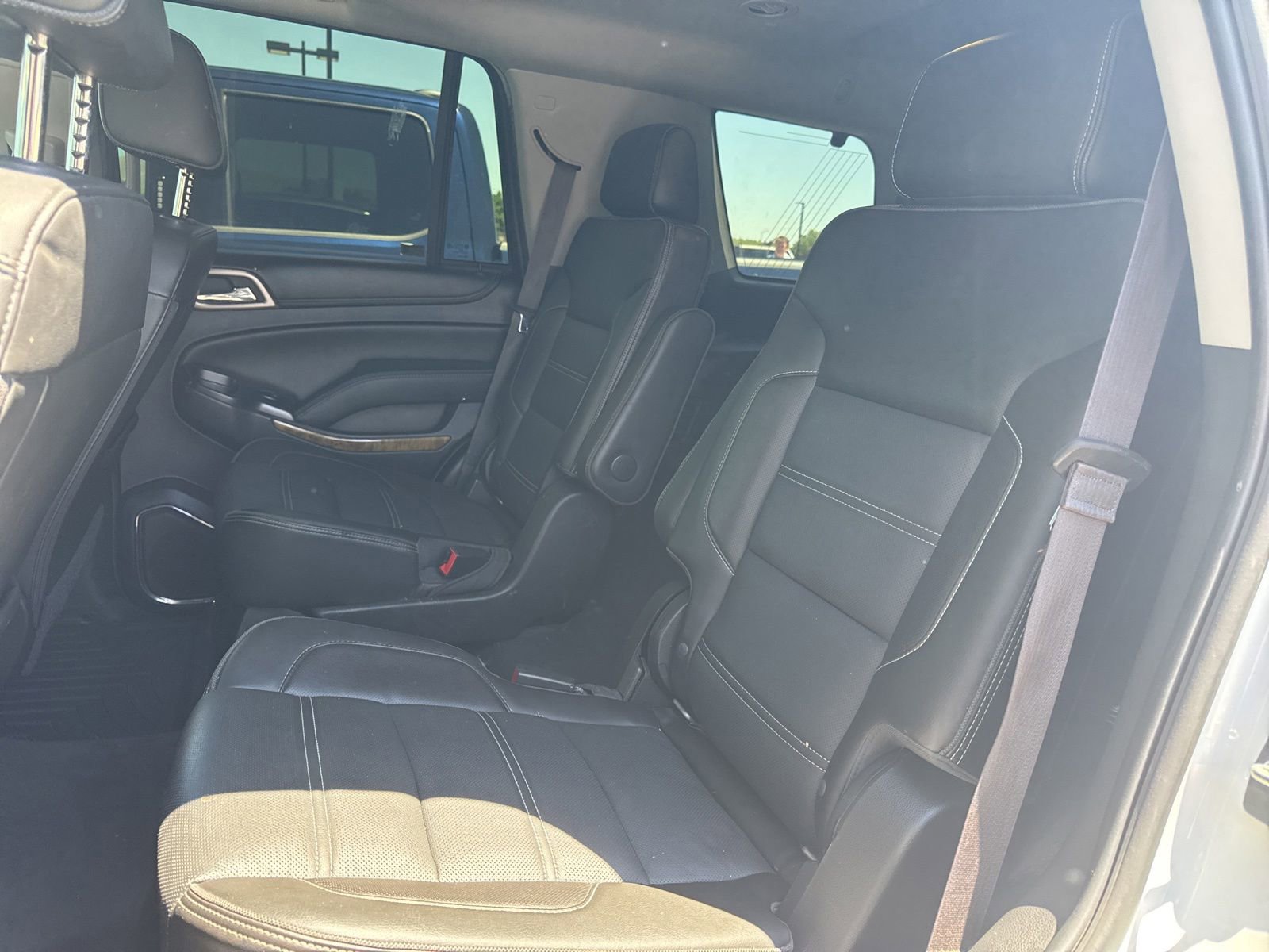 Used 2017 GMC Yukon Denali w/ Open Road Package AWD/4WD image 13