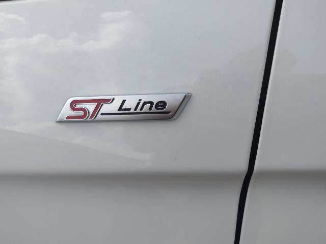 Certified 2024 Ford Edge ST-Line w/ Class II Trailer Tow Package image 9