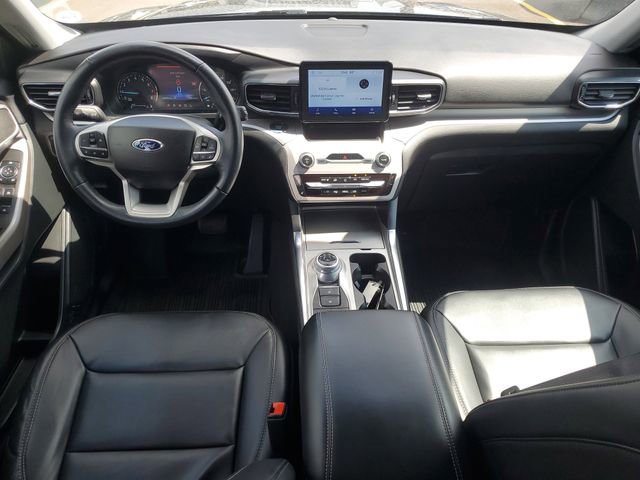 Certified 2023 Ford Explorer XLT w/ Equipment Group 202A image 30