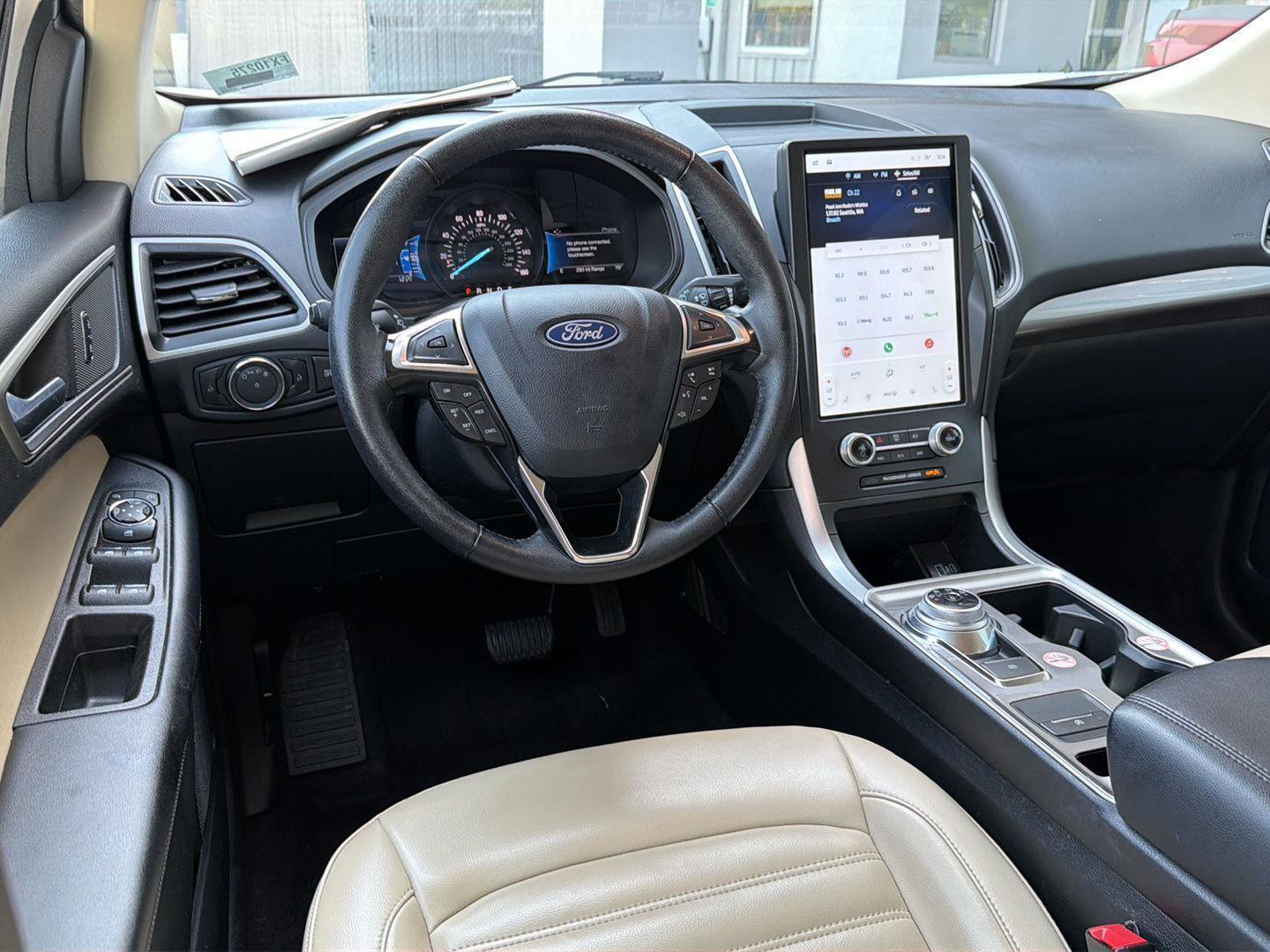 Certified 2024 Ford Edge SEL AWD/4WD image 17